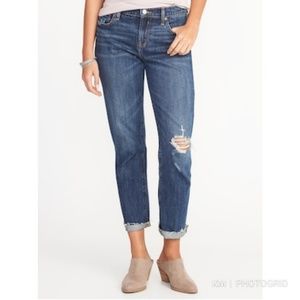 Old Navy Boyfriend Straight/Droit Distressed Jeans